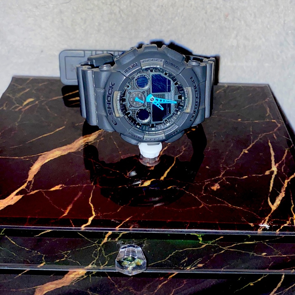 Black G-Shock. Water resistant.